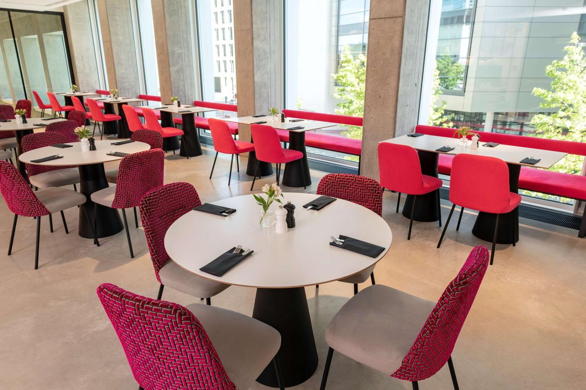 nhow Frankfurt Frankfurt nad Menem Zewnętrze zdjęcie